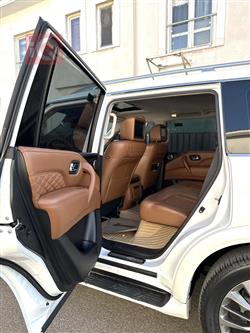 انفنتي QX80